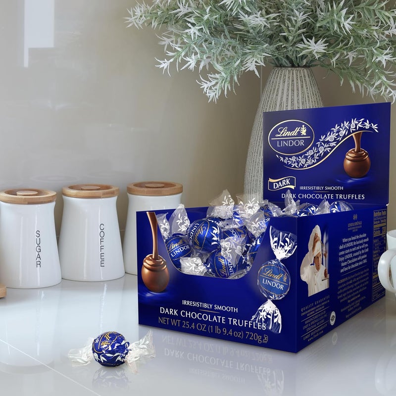 Lindt LINDOR Dark Chocolate Truffles, 60 Count Box - Image 3